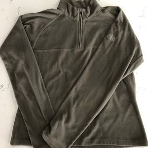 The North Face 1/4 zip fleece top M